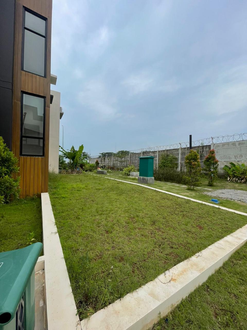 Disewakan Rumah di Savasa Deltamas Cikarang